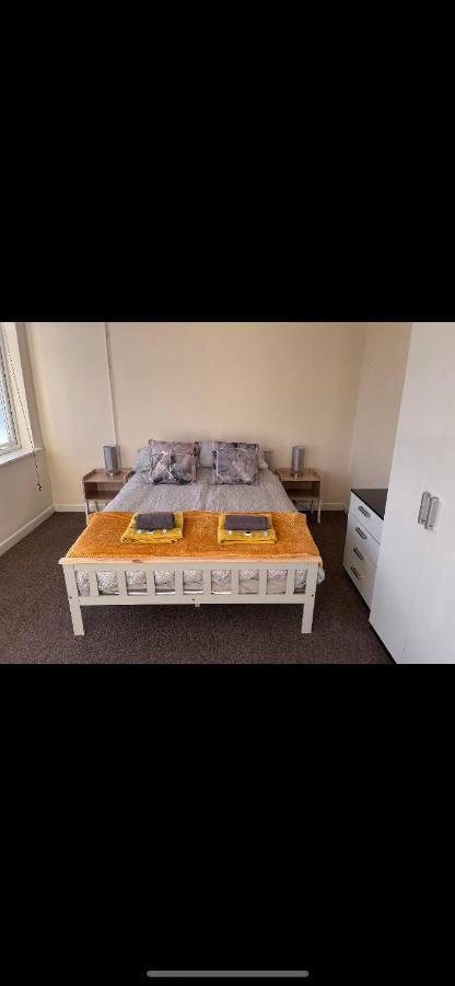 67,2 Colwick Road Ng2 4Al Apartment Nottingham Luaran gambar